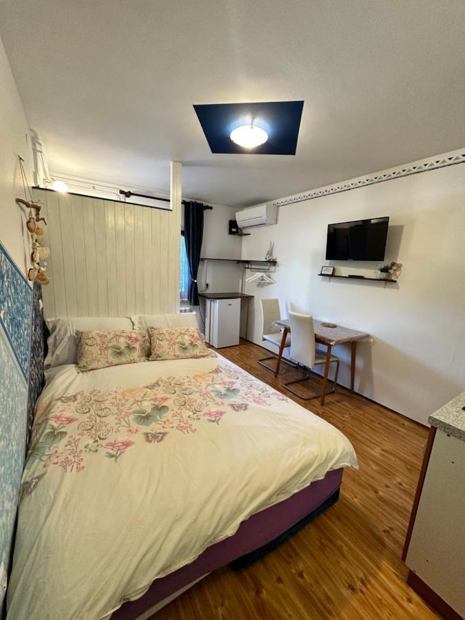 Apartma Angelika Portorož Exteriör bild
