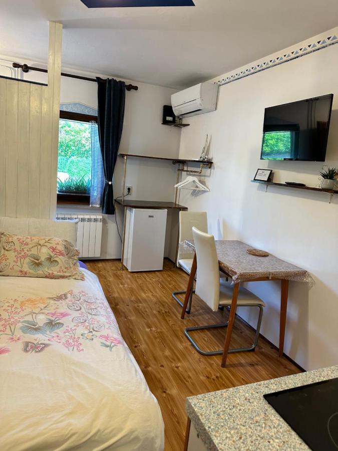 Apartma Angelika Portorož Exteriör bild